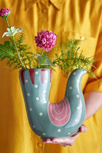 VASO TRUDY CERAMICA AZUL L19XH19XW7.5 CM