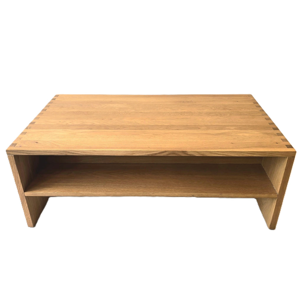 MESA DE CENTRO DE MADEIRA 110X 64 X 40 CM