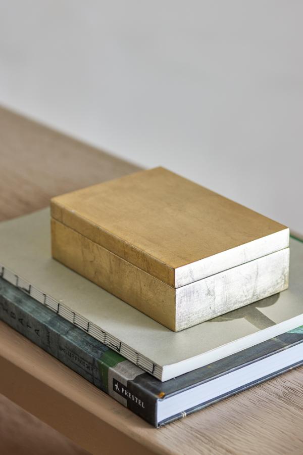 Nenon Box w/Lid, Gold, FSC®100%, MDF L15,5xH5xW11 cm